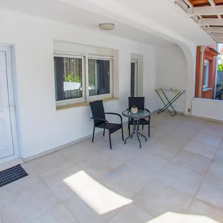 Vila Fiori *